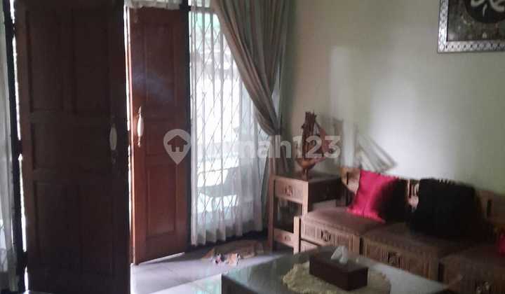 Dijual Rumah 2 Lantai di Sanggar Hurip, Bandung