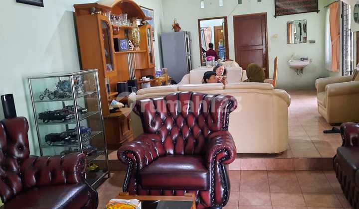 For Sale Nice House in Pasteur Wing, Bandung. For Sale Nice House in Pasteur Wing, Bandung.