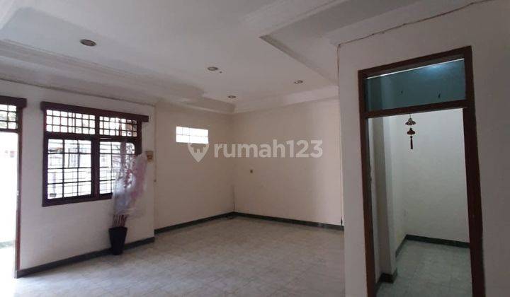 Dijual Rumah 2 Lantai di Taman Kopo Indah, Bandung 2