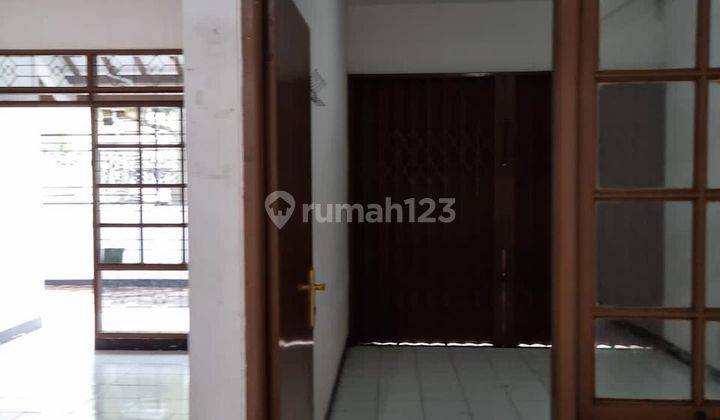 Disewa Rumah Bagus di Taman Kopo Indah, Bandung 2