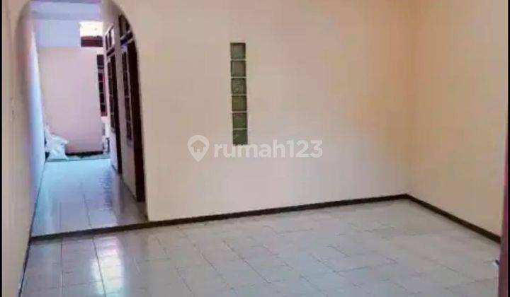 Dijual Rumah 2 Lantai di Daerah Sayap Taman Kopo Indah, Bandung 2