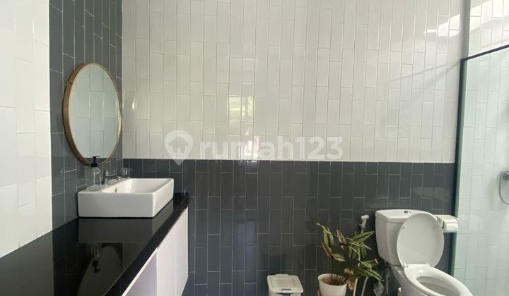 Disewakan Villa Full Furnish Dekat Pantai Batu Bolong Pk 2