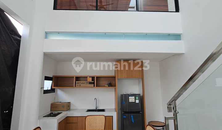 Dijual/disewakan Villa 2 Lantai Furnish Di Kampial Jl 2