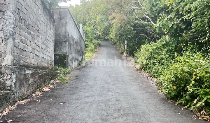 For Sale 1000 M² Land with SHM Near Balangan Beach Ls Rc