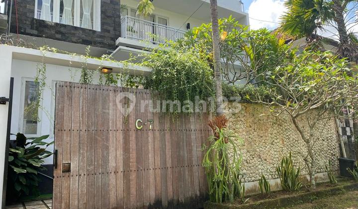 Siap Huni Rumah Ada Pool Furnish di Perum Taman Sakura Jimbaran Cn Siap Huni Rumah Ada Pool Furnish di Perum Taman Sakura Jimbaran Cn