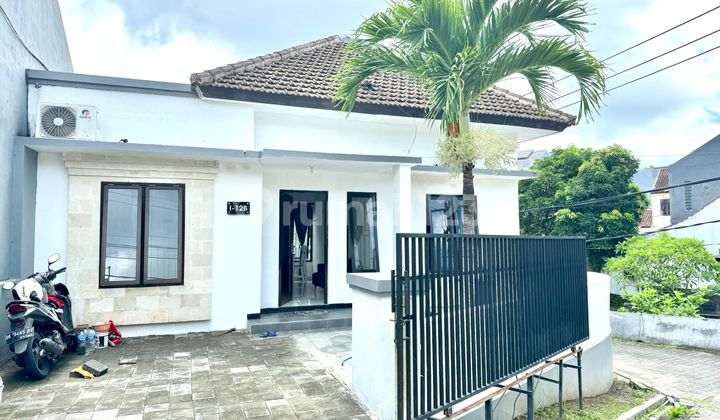 Siap Huni Rumah One Gate Full Furnish di Taman Griya Jimbaran Db Siap Huni Rumah One Gate Full Furnish di Taman Griya Jimbaran Db