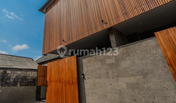 Disewakan Villa Baru 3 Kamar Di Padonan Canggu Vr