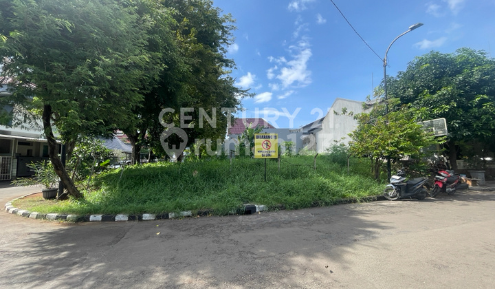 Tanah Hoek Di Perumahan Taman Gandaria, Jakarta Selatan Tanah Hoek Di Perumahan Taman Gandaria, Jakarta Selatan