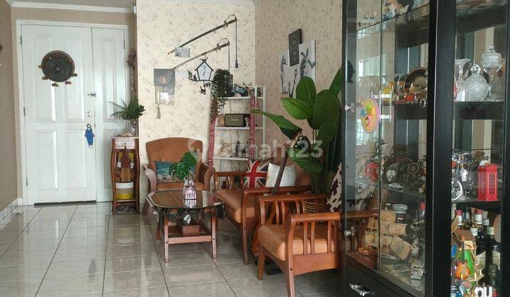 Hunian Mewah Di Pusat Kota: Apartemen French Walk Twr Lyon Lt30 1