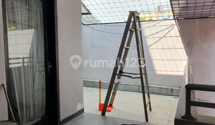 For Rent 2-Story House In Sunter North Jakarta For Rent 2-Story House In Sunter North Jakarta