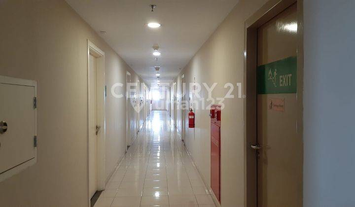 Apartemen Sring Lake Summarecon Bekasi Azola 1