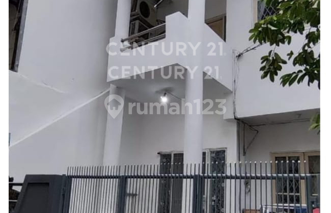 Rumah 2.5 Lantai Di Kawasan Palmerah Tomang 1