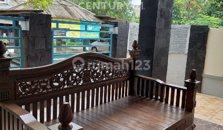 Rumah Hoek 9 Kamar Siap Huni Dalam Komplek di Kelapa Gading 2