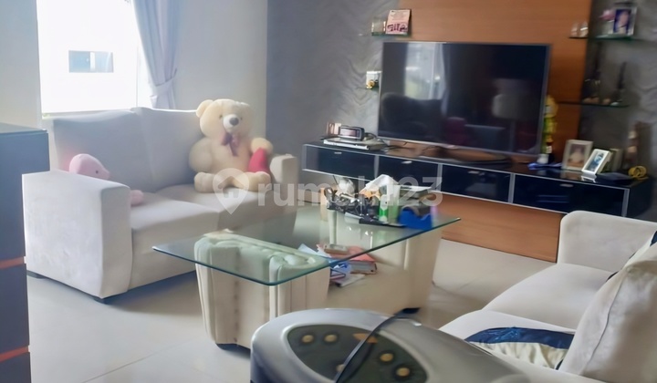 Rumah Modern Minimalis Di The Bukit Ancol Barat Jakarta Utara