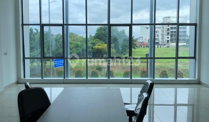 CBC Office Boutique Dekat Bandara Soekarno Hatta Banten