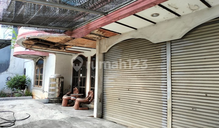 Rumah Kelapa Puyuh, Kelapa Gading