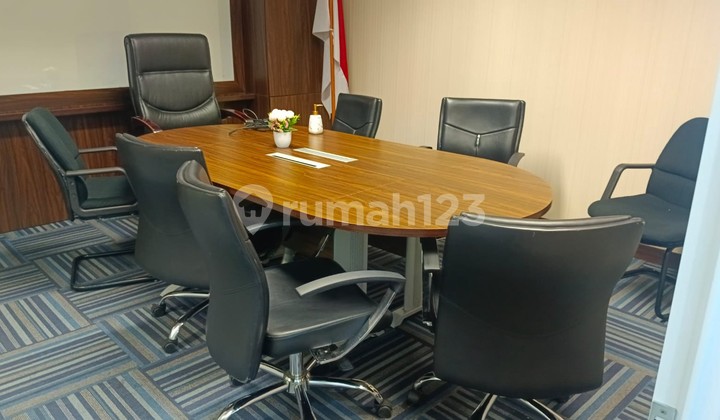 Office Space 18 Offices Park