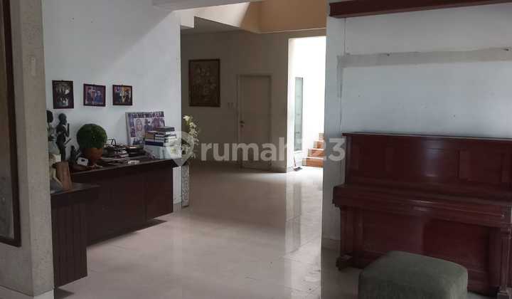 Dijual Cepat Rumah Hitung Tanah (Harga di Bawah Njop) Dijual Cepat Rumah Hitung Tanah (Harga di Bawah Njop)