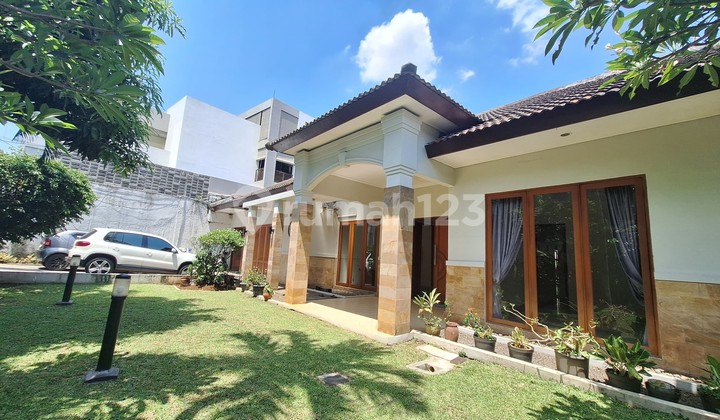 Rumah Asri Siap Huni di jalan jeruk purut