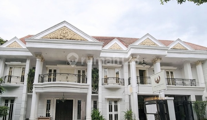 For Sale House, Boarding House and Office (Mixed Use) in Radio Dalam