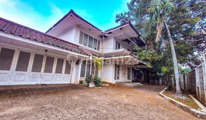 Rumah Kemang Selatan, Lokasi Strategis cocok untuk Ruko