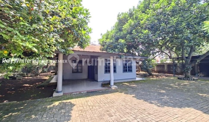 Rumah Hitung Tanah, di Jl. AMD VIII, Lenteng Agung, Jagakarsa - Jakarta Selatan