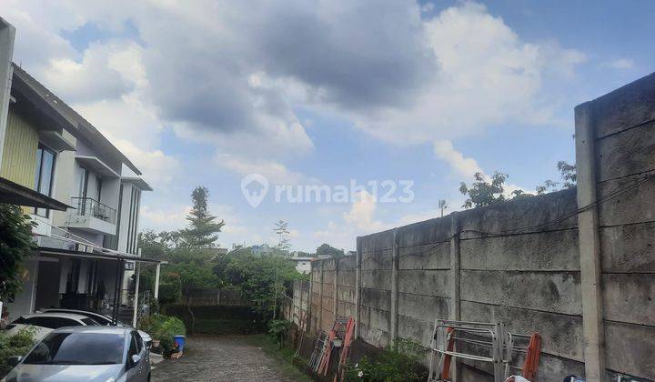 Rumah 2 Lantai SHM Lingkungan Nyaman di Jagakarsa Jaksel 2