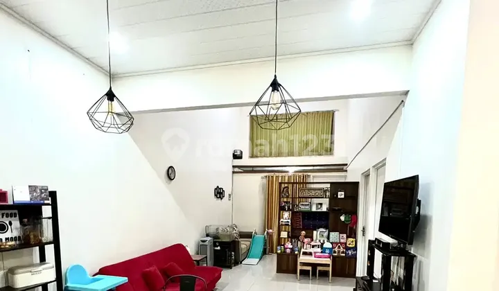 Flash Sale. Minimalist House at Kencana Hill, Ciater. 2