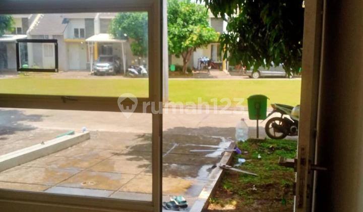 Cheapest. Minimalist house in Serpong Garden Green Garden, Cisauk.