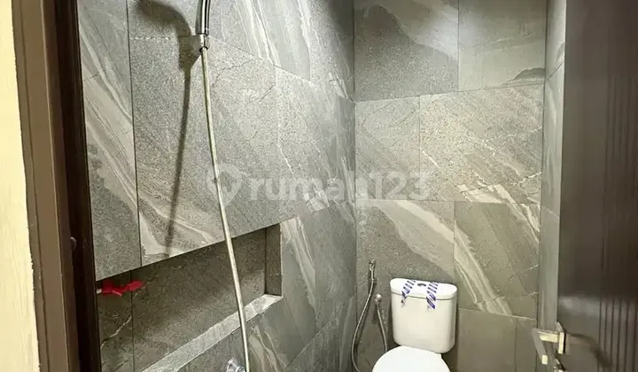 Hot Price. Rumah modern First Stone cluster Diamond, Legok