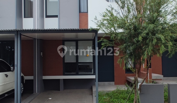 HOUSE IN FREJA BSD HOUSE IN FREJA BSD