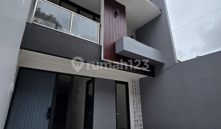 Dijual Rumah Cantik Baru Bangun Siap Huni di Citra Garden 5, Jakarta Barat LT (6X16) SHM