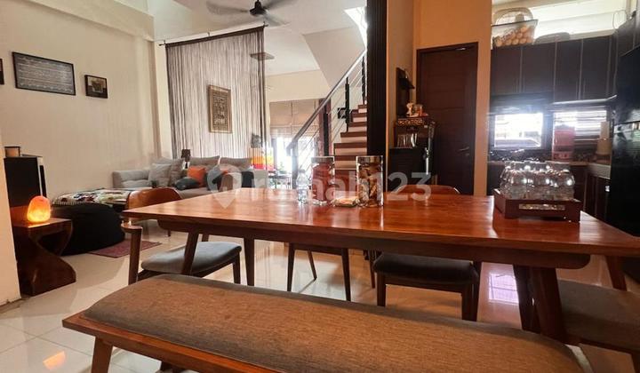 Dijual Rumah Bintaro Sektor 2 - Tangerang Selatan Luas Tanah 120 M2 SHM 2,5 Lantai