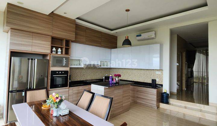 dapur dijual rumah 4 lantai ada