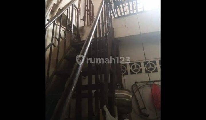 Dijual rumah 2 lantai cikoko jakarta selatan  2