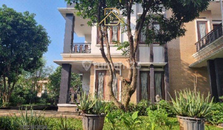 Rumah Hoek Di Legenda Wisata Cibubur 2