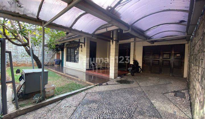 Rumah 2 Lantai Di Jual Dalam Komplek  2