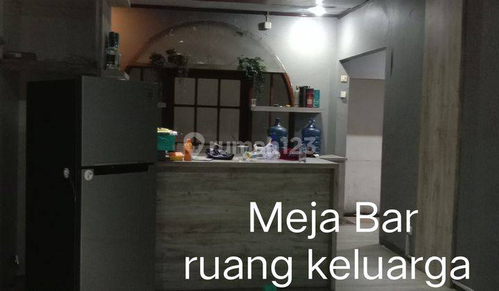 Rumah Disewakan Cocok Untuk Kantor Dan Rumah Tinggal 2