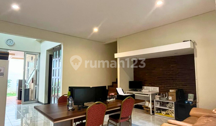 Rumah Babakan Jeruk (1.5 lantai)