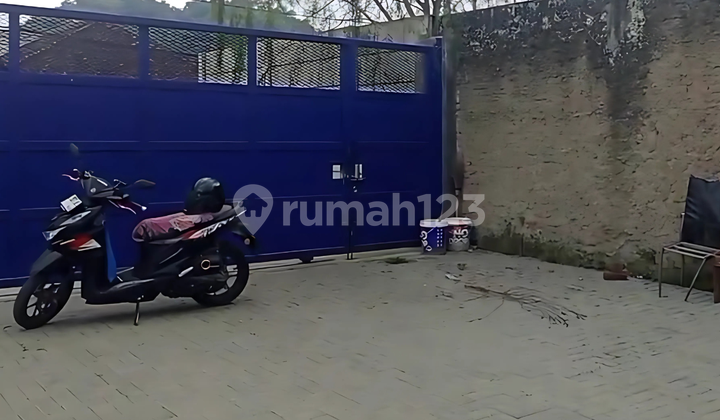 Plot of land (already has a wall + gate + stones)