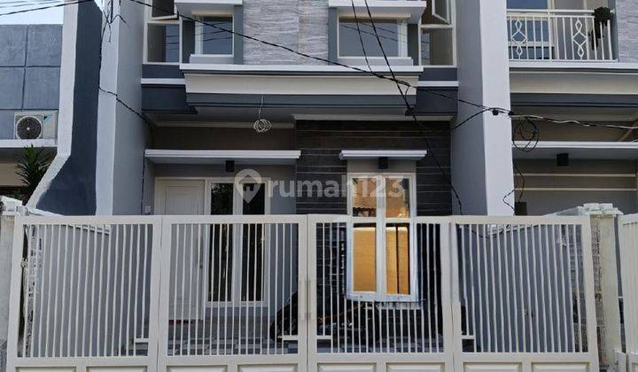 Dijual Rumah Minimalis Gress 2 Lt Sangat Dekat Raya Mulyosari Posisi Gang Terdepan, Tidak Belok2 Dari Raya Mulyosari Belok Sekali Depan Kampus Wk 1