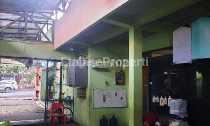 Dijual Cepat Lokasi Strategis Rumah Raya Manyar Surabaya Timur  2