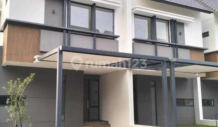 Rumah Cantik 2 Lantai Cluster Nykka di Alam Sutera Rumah Cantik 2 Lantai Cluster Nykka di Alam Sutera