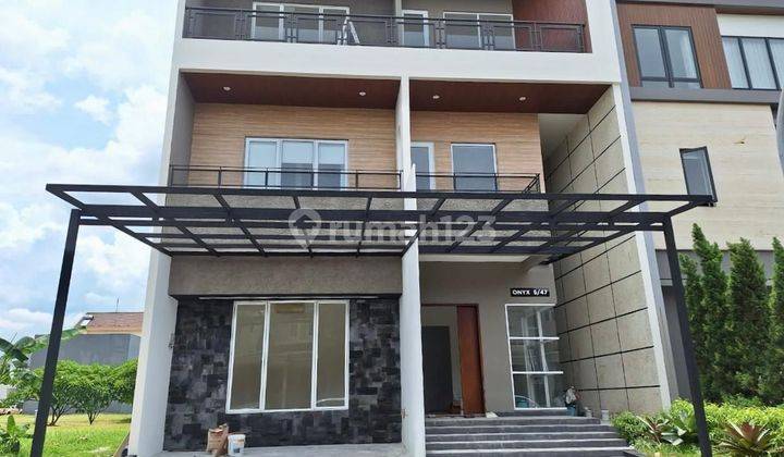 Rumah Baru 3 Lantai Mewah Siap Huni Alam Sutera Onyx 1