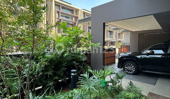 For Sale Semi Furnished Luxury House The Zora Cluster Kanade - BSD City 2