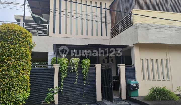 2-Story Fully Furnished (Interior) House at Metro Permata 1, Karang Tengah, Tangerang City 1