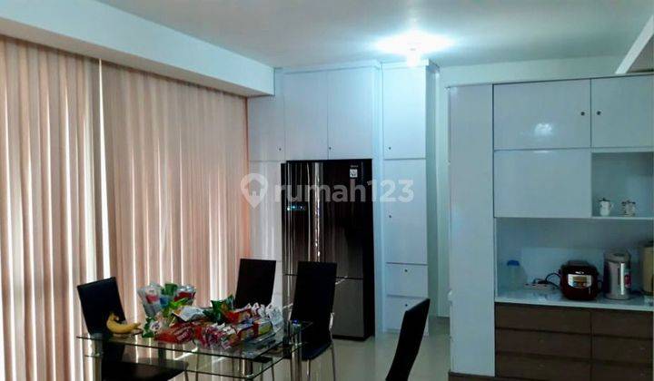 Apartemen 3BR View Sunrise Rainbow Springs Condovillas Serpong  1