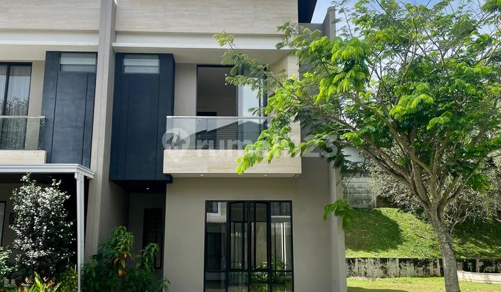 Rumah Modern 2 Lantai Siap Huni BSD Vanya Park Azura Tangerang Rumah Modern 2 Lantai Siap Huni BSD Vanya Park Azura Tangerang