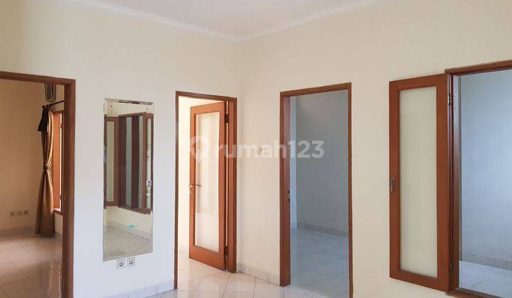 Rumah 2 Lantai Semi Furnished di Alam Sutera Tangerang 2