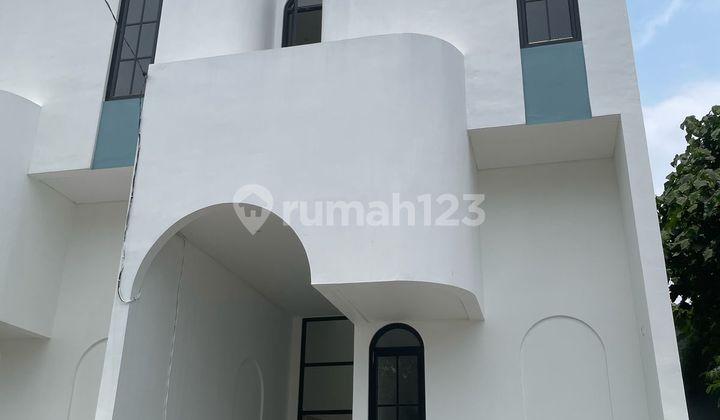 Dijual Rumah Baru Bangun Siap Huni SHM Meruya Utara Jakarta Barat